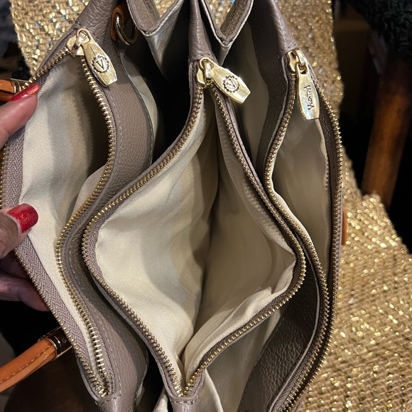 Valentina Genuine Pebble textured Leather taupe/tan color Made n Italy - Picture 4 of 10